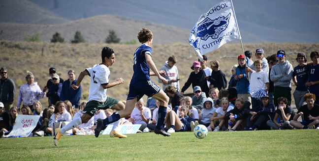 21-09-22 Wood River Community School Soccer boys 2 Roland.jpg